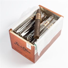 Сигара Flor De Oliva Maduro Torpedo - фото 17705